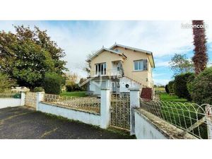 Maison 6 pièces 151 m²