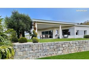 Maison 6 pièces 12 m²