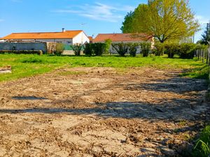 Vente terrain  432.00m²  Gesté