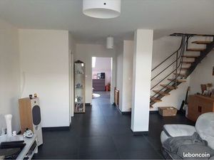 À louer grand duplex