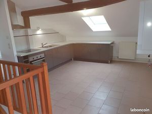 Talange bel appartement f3 avec garage