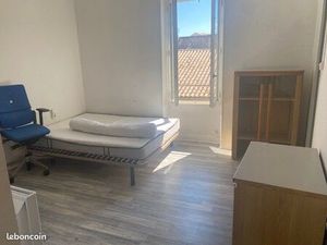 Studio 1 pièce 27 m²