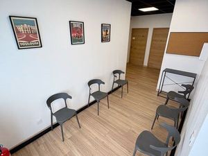 Local / bureau à louer refait à neuf - Cugnaux