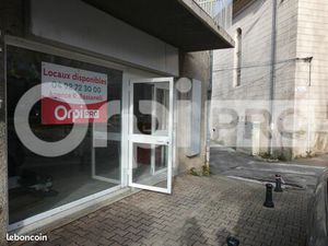 Local commercial 219 m²