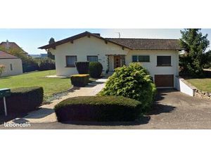 Maison lumineuse avec grand jardin