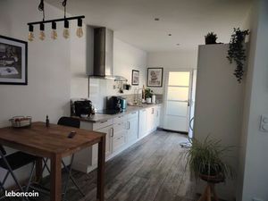 Maison de village à louer 120m2