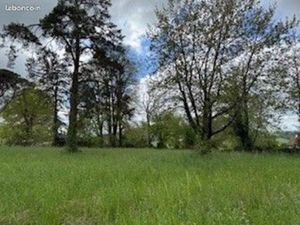 Terrain à bâtir 648 m²