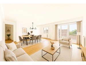 Biarritz hyper centre - T3 bis avec stationnements - 105 m2