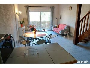 Très grand studio à louer