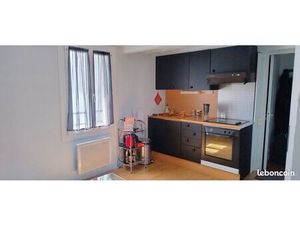 Paris 12 appartement atypique 30m2