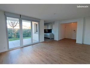 Appartement T3 proche commodités
