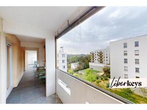 Grand appartement T6 traversant dernier étage avec ascenseur | rue Albert Falsan | 69009 L