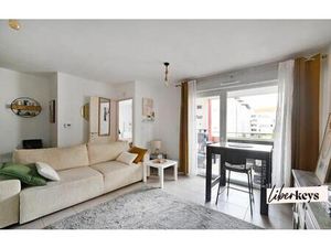 Nîmes- Quartier HOCHE- magnifique et récent T2  terrasse et parking