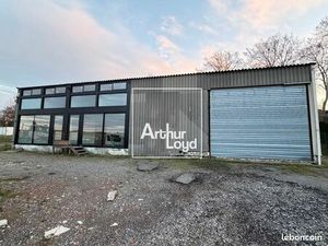 Local d'activité 373 m²
