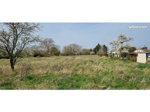 Terrain 1650m² à 7 min de Vendôme