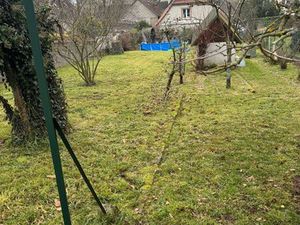 Terrain constructible non viabilisé