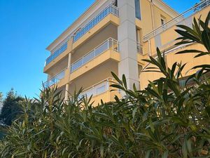 A VENDRE 2 pièces Beausoleil