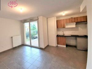 Studio 1 pièce 28 m²