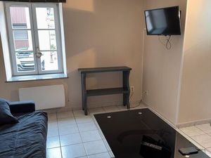 Beau studio 29 m² meublé  proche des commerces