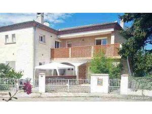 2 appart indépendants dans une villa