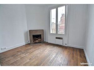 Studio 1 pièce 15 m²