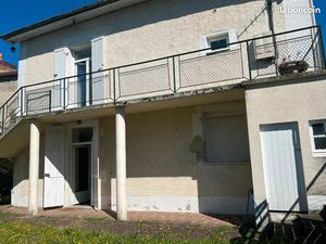 Appartement (RdC) (Proche Vesuna)
