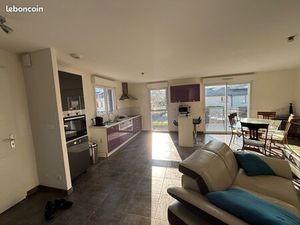 Appartement 3 pièces terrasse garage