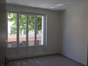 Appartement 2 pièces avec cave  centre ville  26600 TAIN L'H