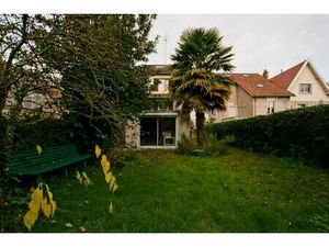 Maison de 6 pièces de 113 m² située à Avon