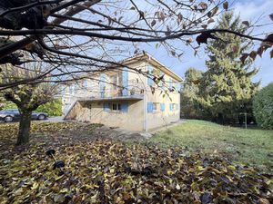 ENTRE AGEN ET VILLENEUVE-SUR-LOT - MAISON AVEC GARAGE ET TER