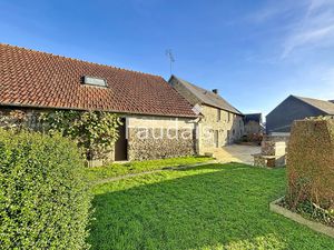 Maison en pierre avec potentiel et dépendances Saint-Georg