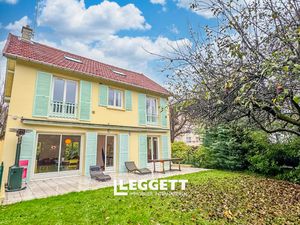 Maison 9 pièce(s)  SAINT-MAUR-DES-FOSSÉS