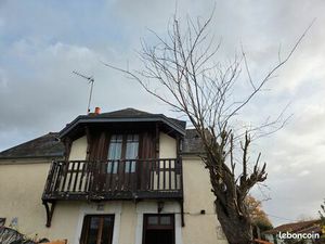 Maison de 82 mètres carrés au port de Plagny
