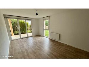 Appartement 3 pièces en rez de jardin exposé sud  au calme à Fargues St Hilaire