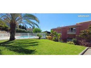 Studio Meublé à Louer