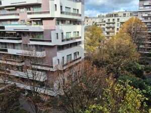 Appartement 2 pièces 51m2 sur Jardin au calme