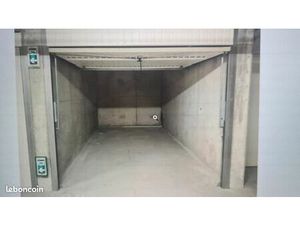 Particulier loue box sécurisé à TOULON 83100