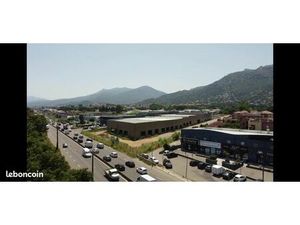 Superbe local commercial à Biguglia