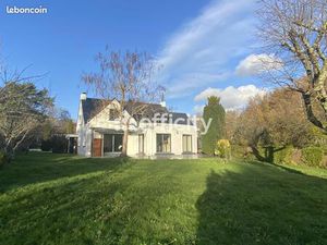 Maison 8 pièces 180 m²