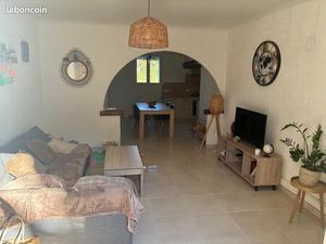 Beau T3 de 70 m2 avec terrasse en campagne