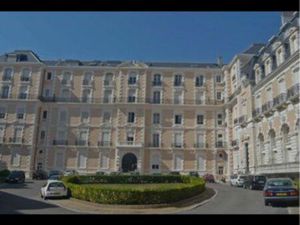 Charmant studio refait à neuf – Hyper-centre de Biarritz + parking sécurisé