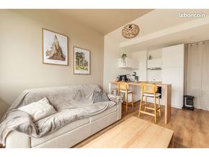 Immeuble de rapport Investissement locatif Division 7 appartements Proche campus axes rout