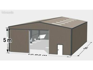 Location hangar 230 m² – Precojo (Porto-Vecchio) – 1 350 /mois