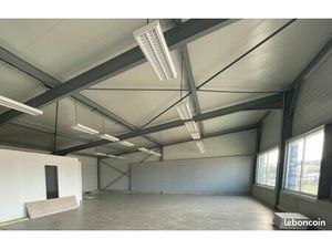 Local Professionnel a Louer prochainement - 110 M² - Emplacement Numero1