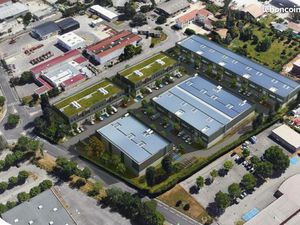 Local d'activité 13 297 m²