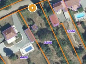 Terrain constructible non viabilisé