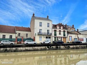 Immeuble de rapport 157 m² Montargis
