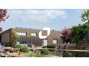 Local d'activité 9 750 m²