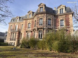 Loft/atelier/surface 4 pièces 105 m²