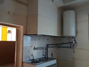 T3 54m2 avec balcon à rénover entièrement